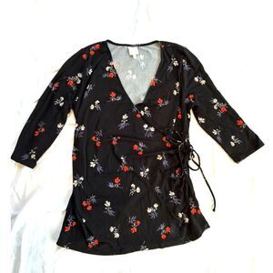 Belina Maternity faux-wrap flowery top in L